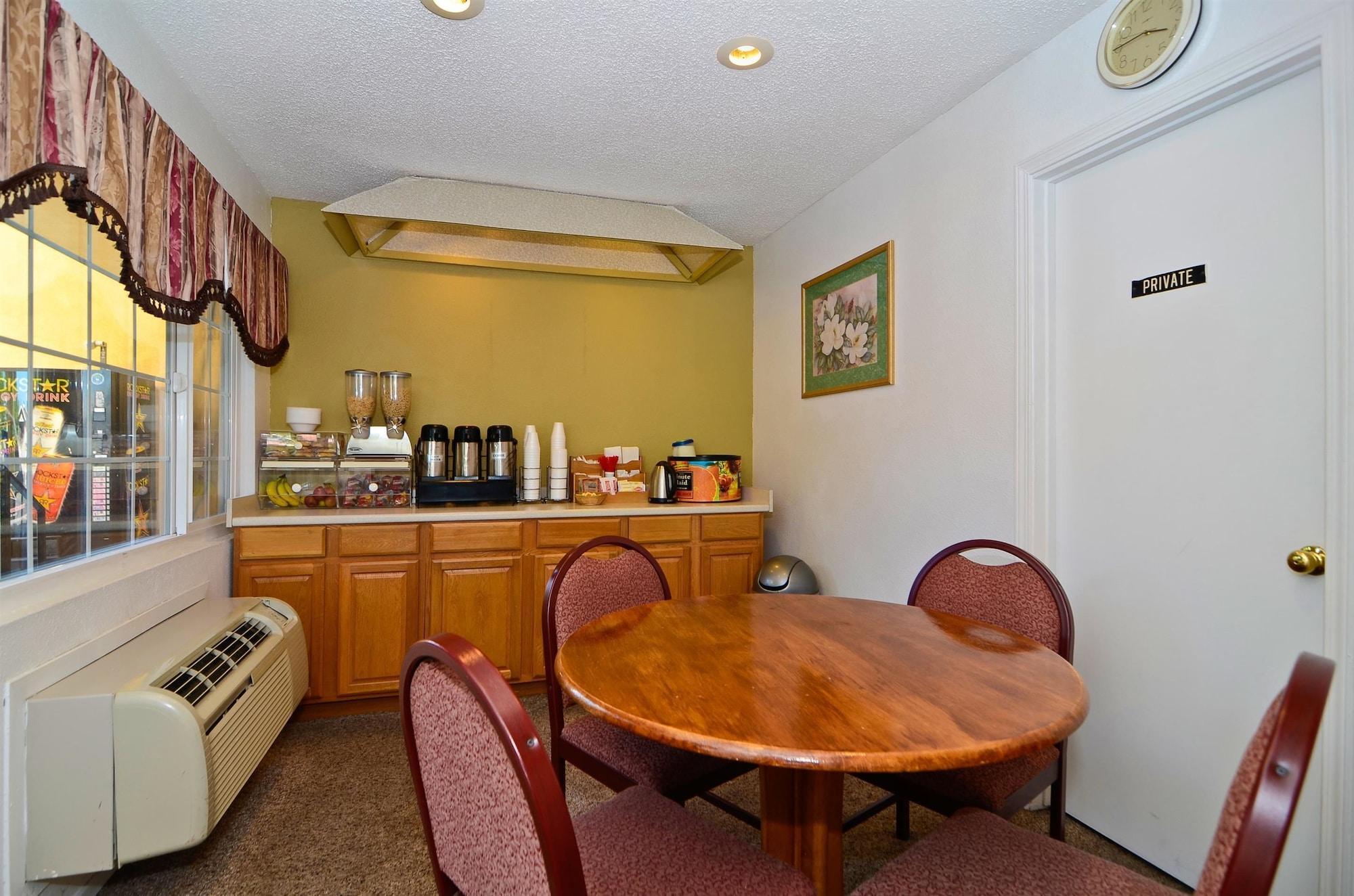 Americas Best Value Inn - Chico Restaurant foto